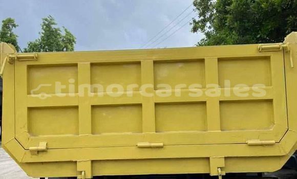 Buy Used Ford AEV AMBULANCE Other Truck in Atabae in Bobonaro Buy Used Ford AEV AMBULANCE Other Truck in Atabae in Bobonaro