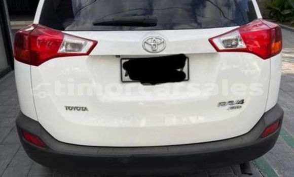 Buy Used Toyota RAV4 White Car in Dili in Dili Buy Used Toyota RAV4 White Car in Dili in Dili