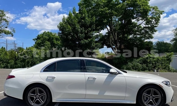 Buy Used Mercedes-Benz S–Class White Car in Aileu in Aileu Buy Used Mercedes-Benz S–Class White Car in Aileu in Aileu