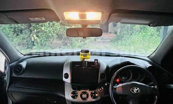 Buy Used Toyota RAV4 Other Car in Atsabe in Ermera Buy Used Toyota RAV4 Other Car in Atsabe in Ermera
