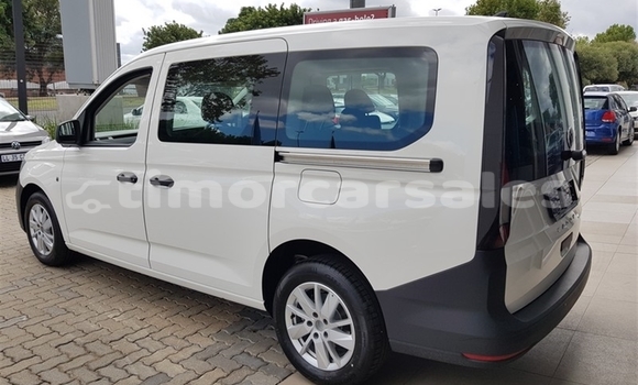 Buy Used Volkswagen Caddy White Car in Dili in Dili Buy Used Volkswagen Caddy White Car in Dili in Dili