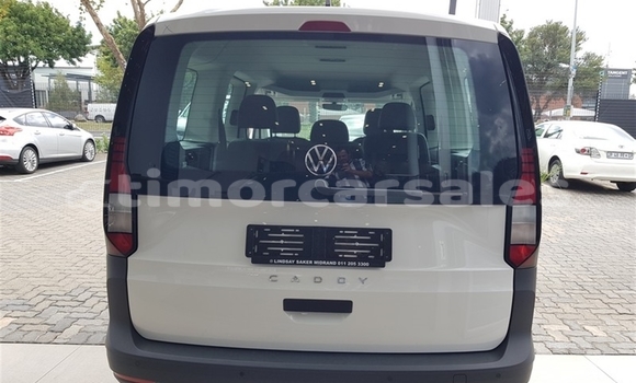 Buy Used Volkswagen Caddy White Car in Dili in Dili Buy Used Volkswagen Caddy White Car in Dili in Dili