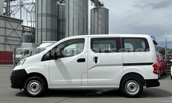 Buy Used Nissan NV200 White Car in Dili in Dili Buy Used Nissan NV200 White Car in Dili in Dili