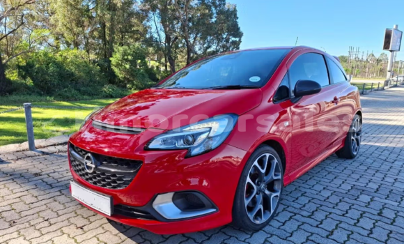 Buy Used Opel Corsa Red Car in Dili in Dili Buy Used Opel Corsa Red Car in Dili in Dili