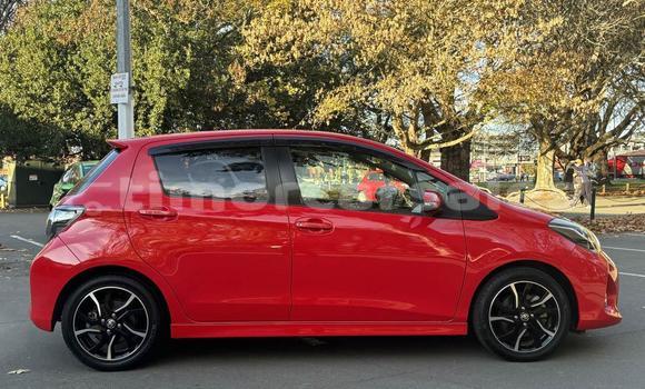 Buy Used Toyota Vitz Red Car in Cassa in Ainaro Buy Used Toyota Vitz Red Car in Cassa in Ainaro