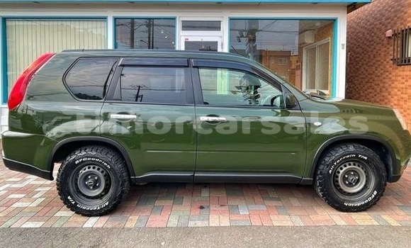 Buy Used Nissan X–Trail Green Car in Dili in Dili Buy Used Nissan X–Trail Green Car in Dili in Dili