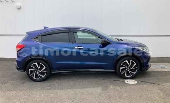 Buy Used Honda Vezel Blue Car in Dili in Dili Buy Used Honda Vezel Blue Car in Dili in Dili