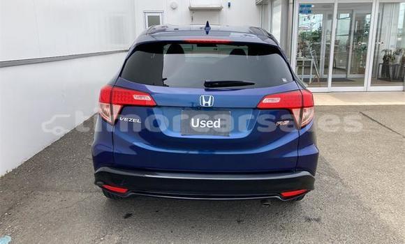 Buy Used Honda Vezel Blue Car in Dili in Dili Buy Used Honda Vezel Blue Car in Dili in Dili