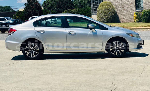 Buy Used Honda Civic Silver Car in Dili in Dili Buy Used Honda Civic Silver Car in Dili in Dili