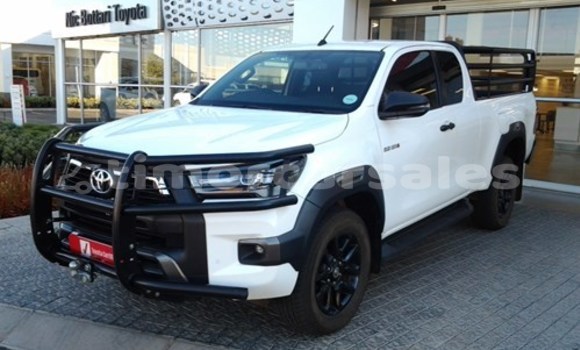 Buy Used Toyota Hilux White Car in Dili in Dili Buy Used Toyota Hilux White Car in Dili in Dili