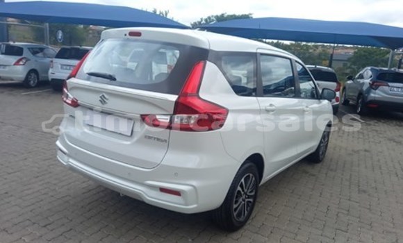 Buy Used Suzuki Ertiga White Car in Dili in Dili Buy Used Suzuki Ertiga White Car in Dili in Dili