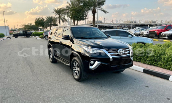 Buy Used Toyota Fortuner Black Car in Dili in Dili