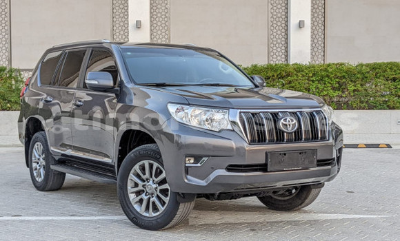 Buy Used Toyota Land Cruiser Prado White Car in Dili in Dili Buy Used Toyota Land Cruiser Prado White Car in Dili in Dili