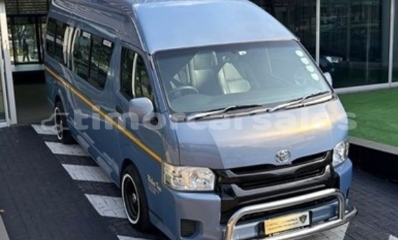 Buy Used Toyota Hiace White Car in Dili in Dili Buy Used Toyota Hiace White Car in Dili in Dili