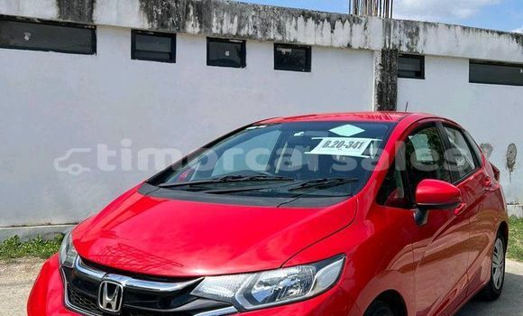 Buy Used Honda Jazz Red Car in Aituto in Ainaro Buy Used Honda Jazz Red Car in Aituto in Ainaro