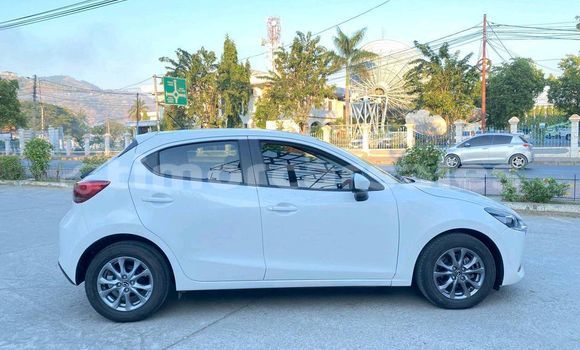 Acheter Occasion Voiture Mazda 2 Blanc à Atsabe, Ermera Acheter Occasion Voiture Mazda 2 Blanc à Atsabe, Ermera