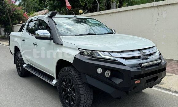 Acheter Occasion Voiture Mitsubishi Triton Blanc à Atabae, Bobonaro Acheter Occasion Voiture Mitsubishi Triton Blanc à Atabae, Bobonaro