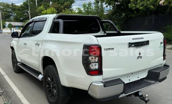 Acheter Occasion Voiture Mitsubishi Triton Blanc à Atabae, Bobonaro Acheter Occasion Voiture Mitsubishi Triton Blanc à Atabae, Bobonaro