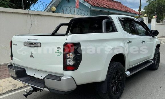 Acheter Occasion Voiture Mitsubishi Triton Blanc à Atabae, Bobonaro Acheter Occasion Voiture Mitsubishi Triton Blanc à Atabae, Bobonaro