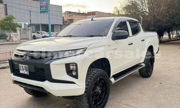 Acheter Occasion Voiture Mitsubishi Triton Blanc à Ainaro, Ainaro Acheter Occasion Voiture Mitsubishi Triton Blanc à Ainaro, Ainaro