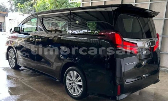 Buy Used Toyota Alphard Black Car in Atsabe in Ermera Buy Used Toyota Alphard Black Car in Atsabe in Ermera