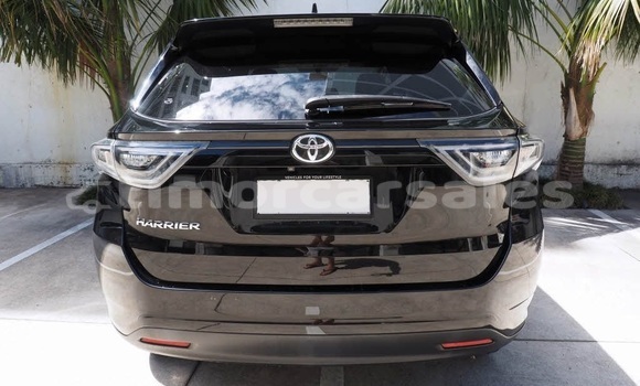 Buy Used Toyota Harrier Black Car in Citrana in Ambeno ( Oecusse) Buy Used Toyota Harrier Black Car in Citrana in Ambeno ( Oecusse)