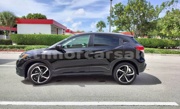 Buy Used Honda Hr–v Black Car in Dili in Dili Buy Used Honda Hr–v Black Car in Dili in Dili