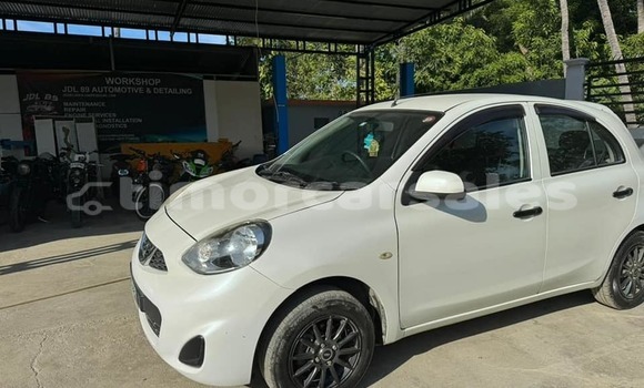 Buy Used Nissan March White Car in Atabae in Bobonaro