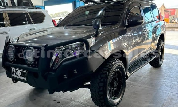 Buy Used Toyota Prado Other Car in Atabae in Bobonaro Buy Used Toyota Prado Other Car in Atabae in Bobonaro