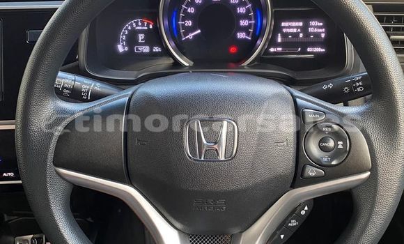 Buy Used Honda Fit Black Car in Atabae in Bobonaro Buy Used Honda Fit Black Car in Atabae in Bobonaro
