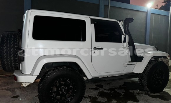 Buy Used Jeep Wrangler White Car in Dili in Dili Buy Used Jeep Wrangler White Car in Dili in Dili