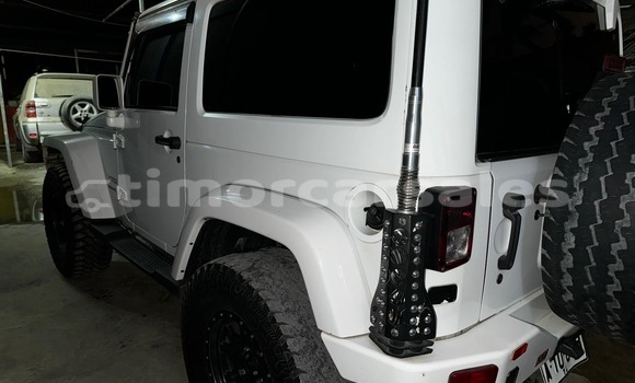 Buy Used Jeep Wrangler White Car in Dili in Dili Buy Used Jeep Wrangler White Car in Dili in Dili