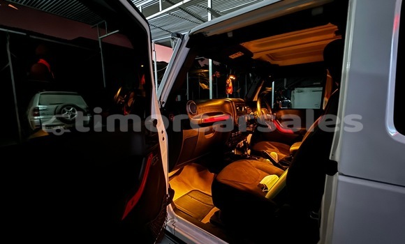 Buy Used Jeep Wrangler White Car in Dili in Dili Buy Used Jeep Wrangler White Car in Dili in Dili