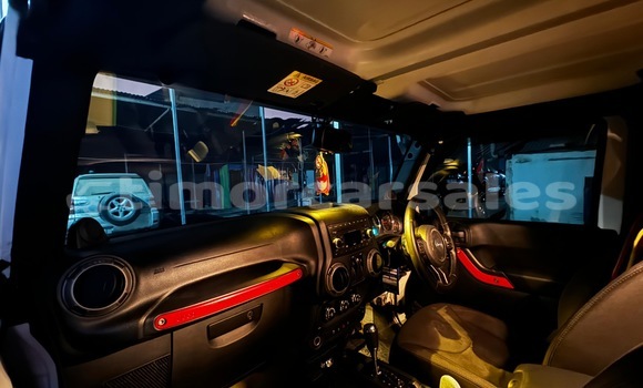Buy Used Jeep Wrangler White Car in Dili in Dili Buy Used Jeep Wrangler White Car in Dili in Dili