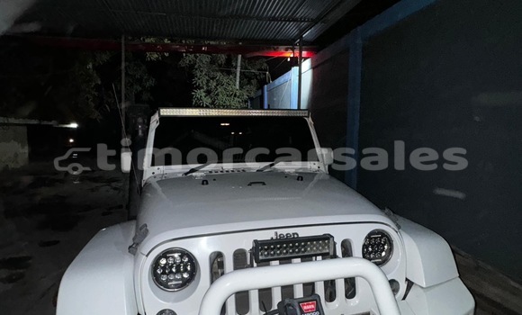 Buy Used Jeep Wrangler White Car in Dili in Dili Buy Used Jeep Wrangler White Car in Dili in Dili