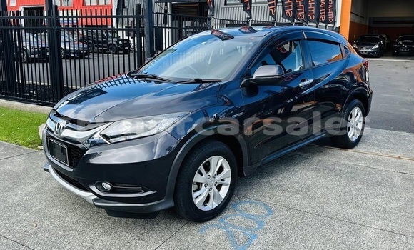 Buy Used Honda Vezel Blue Car in Bobonaro in Bobonaro Buy Used Honda Vezel Blue Car in Bobonaro in Bobonaro