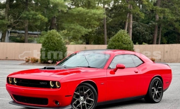 Buy Used Dodge Challenger Red Car in Dili in Dili