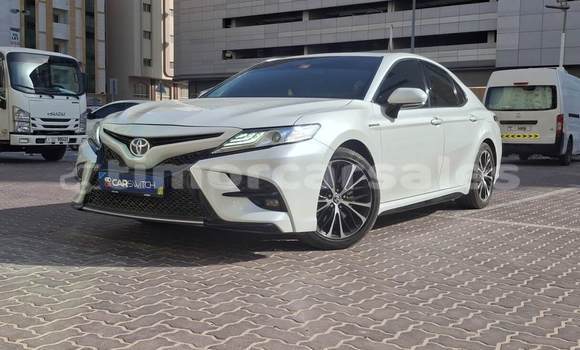 Buy Used Toyota Camry White Car in Cassa in Ainaro Buy Used Toyota Camry White Car in Cassa in Ainaro