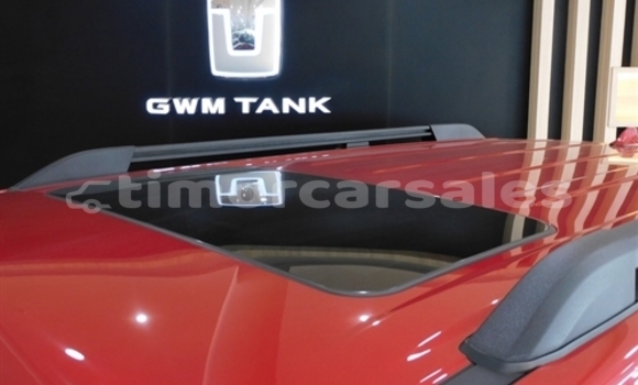 Buy Used GAZ 18 Red Car in Dili in Dili Buy Used GAZ 18 Red Car in Dili in Dili