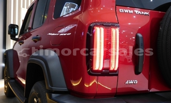 Buy Used GAZ 18 Red Car in Dili in Dili Buy Used GAZ 18 Red Car in Dili in Dili