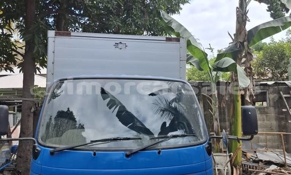 Buy Used Toyota Dyna Blue Truck in Dili in Dili Buy Used Toyota Dyna Blue Truck in Dili in Dili