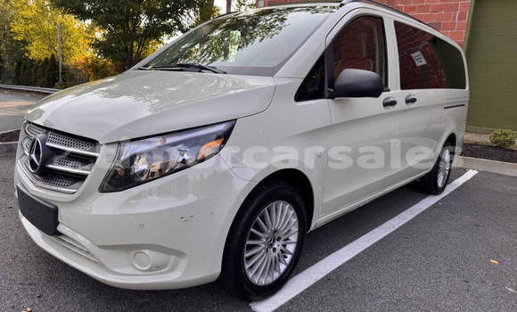 Buy Used Mercedes-Benz Vito White Car in Dili in Dili Buy Used Mercedes-Benz Vito White Car in Dili in Dili