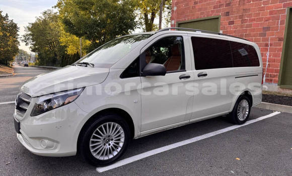 Buy Used Mercedes-Benz Vito White Car in Dili in Dili Buy Used Mercedes-Benz Vito White Car in Dili in Dili