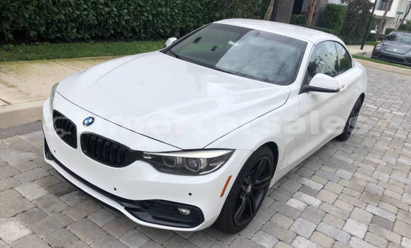 Buy Used BMW 4-Series White Car in Atabae in Bobonaro Buy Used BMW 4-Series White Car in Atabae in Bobonaro