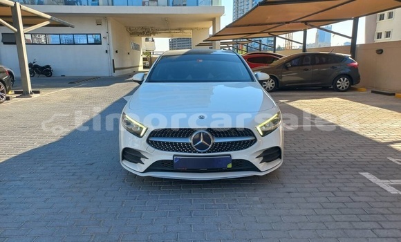 Buy Used Mercedes-Benz A200 White Car in Dili in Dili Buy Used Mercedes-Benz A200 White Car in Dili in Dili