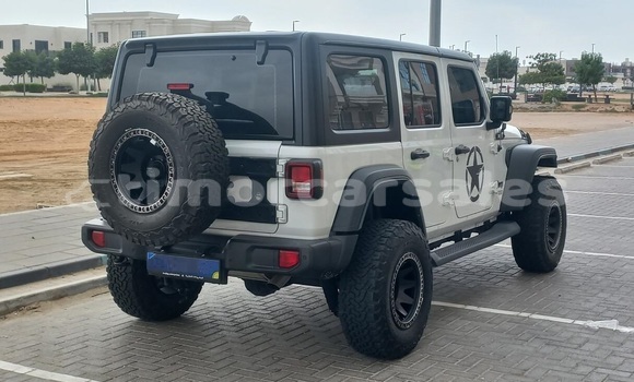 Buy Used Jeep Wrangler White Car in Dili in Dili Buy Used Jeep Wrangler White Car in Dili in Dili