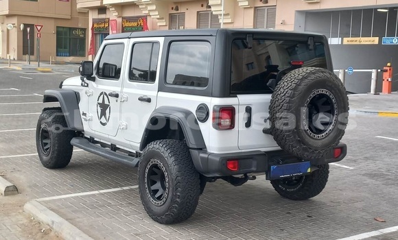 Buy Used Jeep Wrangler White Car in Dili in Dili Buy Used Jeep Wrangler White Car in Dili in Dili