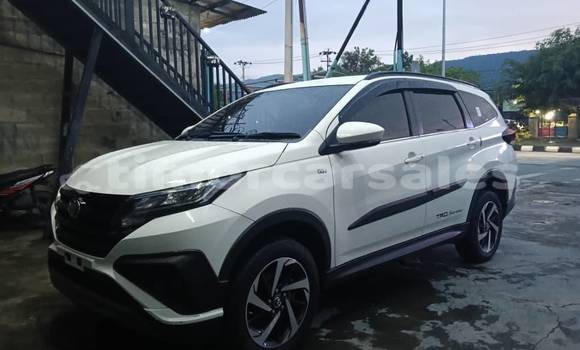 Buy Used Toyota Rush White Car in Dili in Dili Buy Used Toyota Rush White Car in Dili in Dili