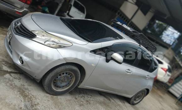 Buy Used Nissan Note White Car in Dili in Dili Buy Used Nissan Note White Car in Dili in Dili