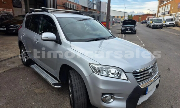 Buy Used Toyota RAV4 White Car in Dili in Dili